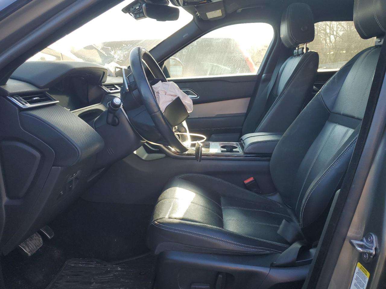 2019 Land Rover Range Rover VIN SALYL2FV0KA219460 Copart auction photo, front end damage thumbnail 7