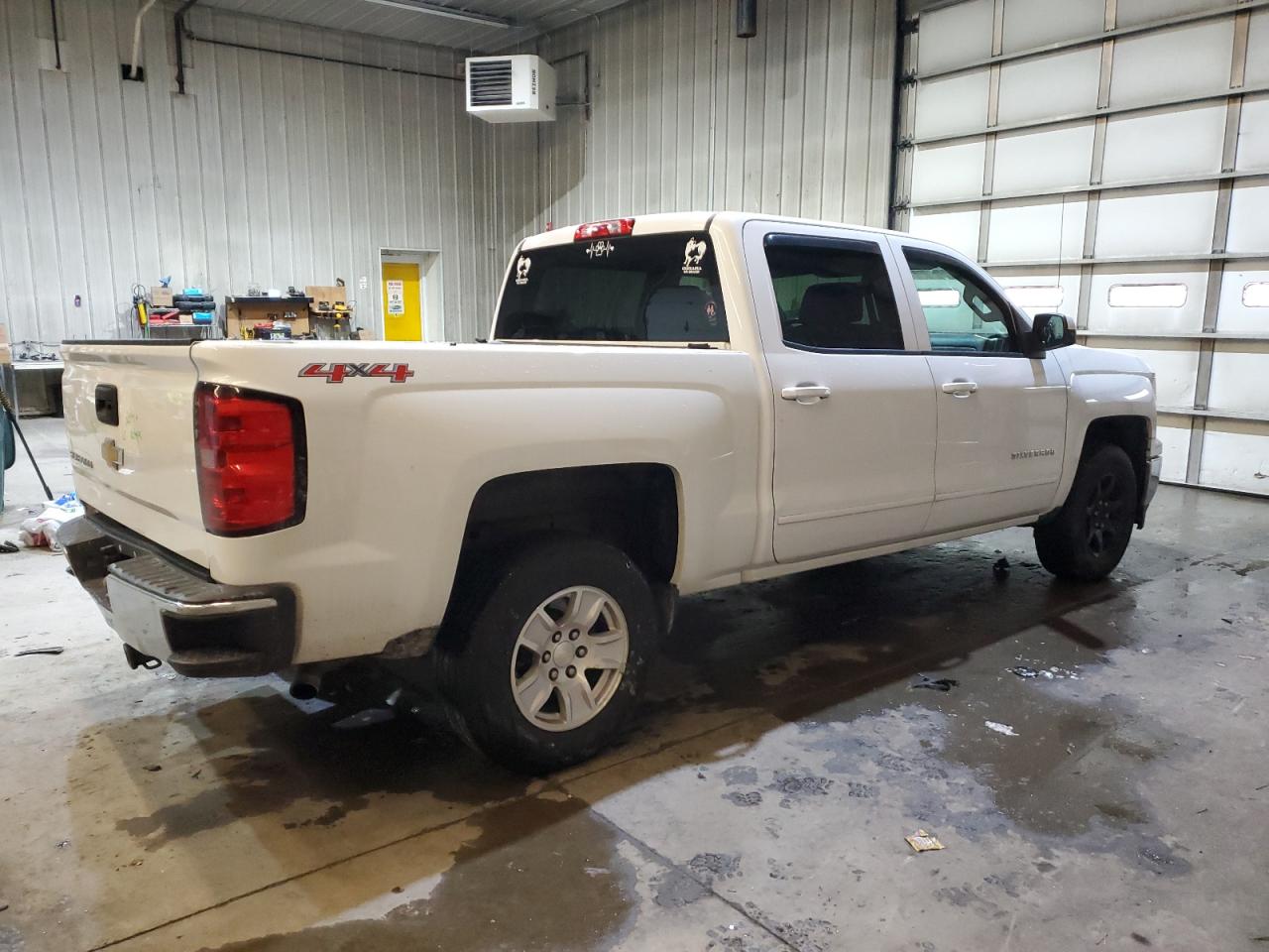 2015 Chevrolet Silverado VIN 3GCUKREC7FG357487 Copart auction photo, rear end damage thumbnail 3