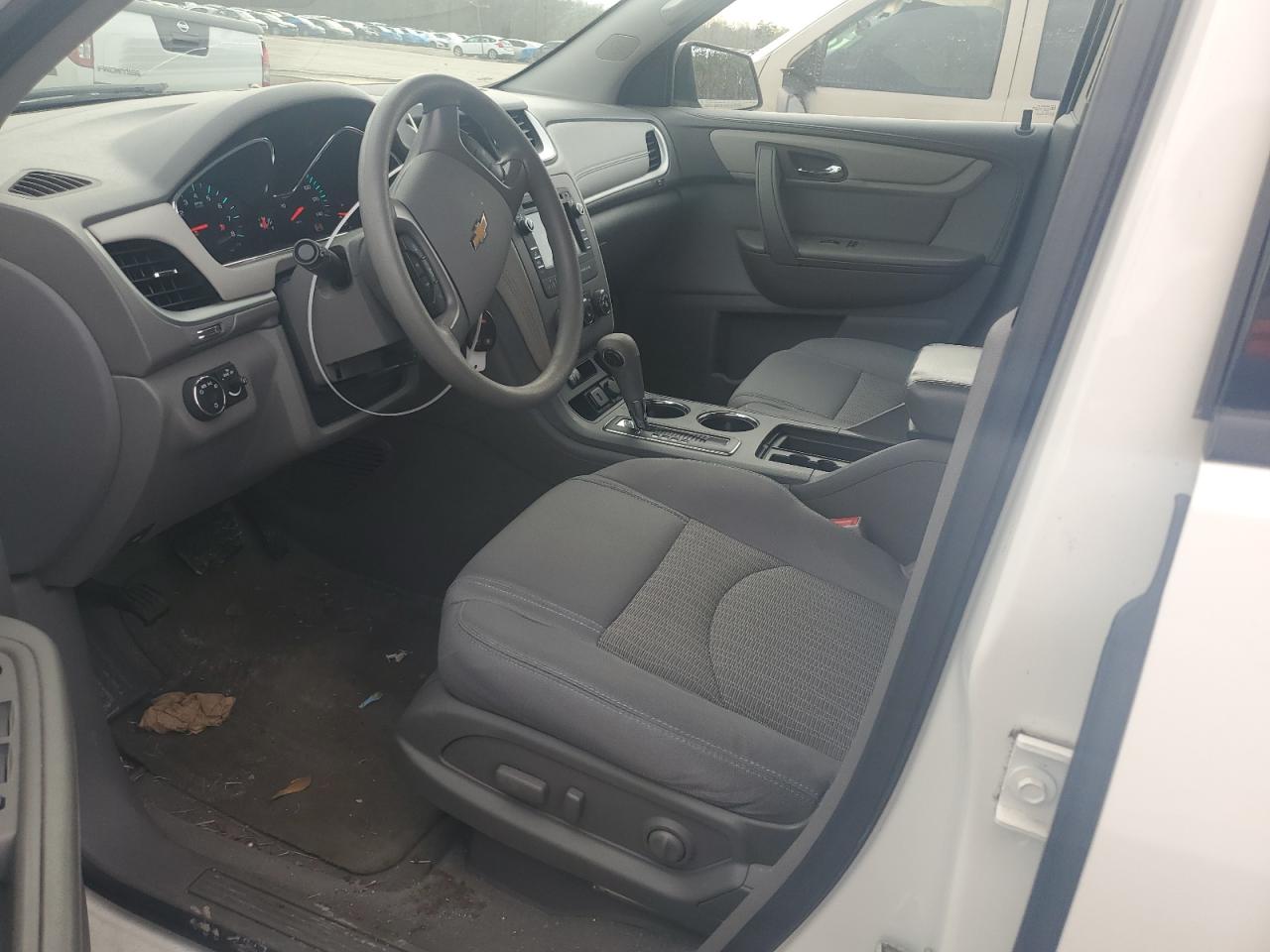 2015 Chevrolet Traverse VIN 1GNKRFKDXFJ134624 Copart auction photo, mechanical / front end damage thumbnail 7