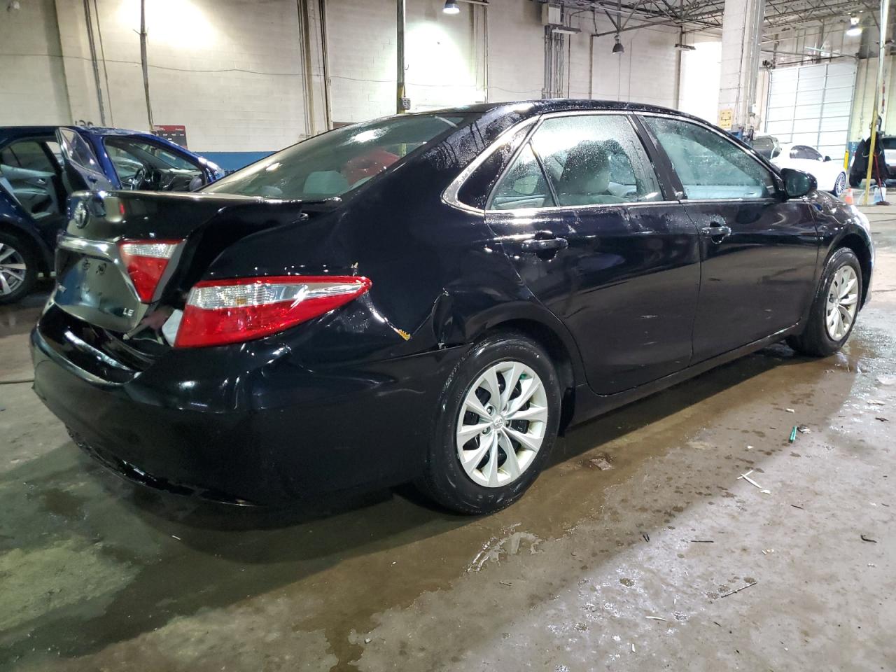 2015 Toyota Camry VIN 4T4BF1FK0FR505996 Copart auction photo, rear end damage thumbnail 3