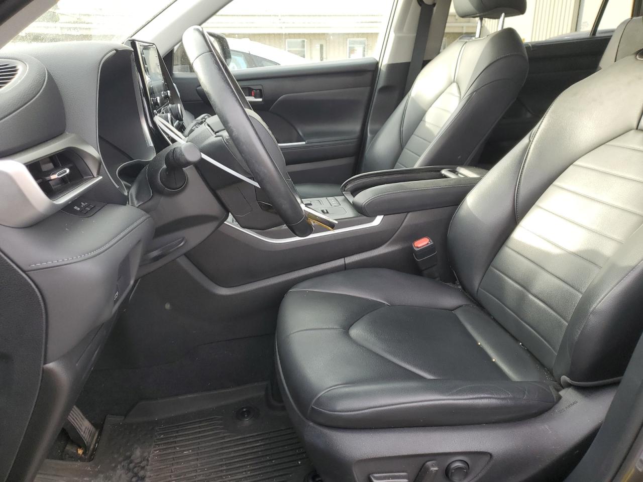 2020 Toyota Highlander VIN 5TDHBRCHXLS512661 Copart auction photo, rear end damage thumbnail 7