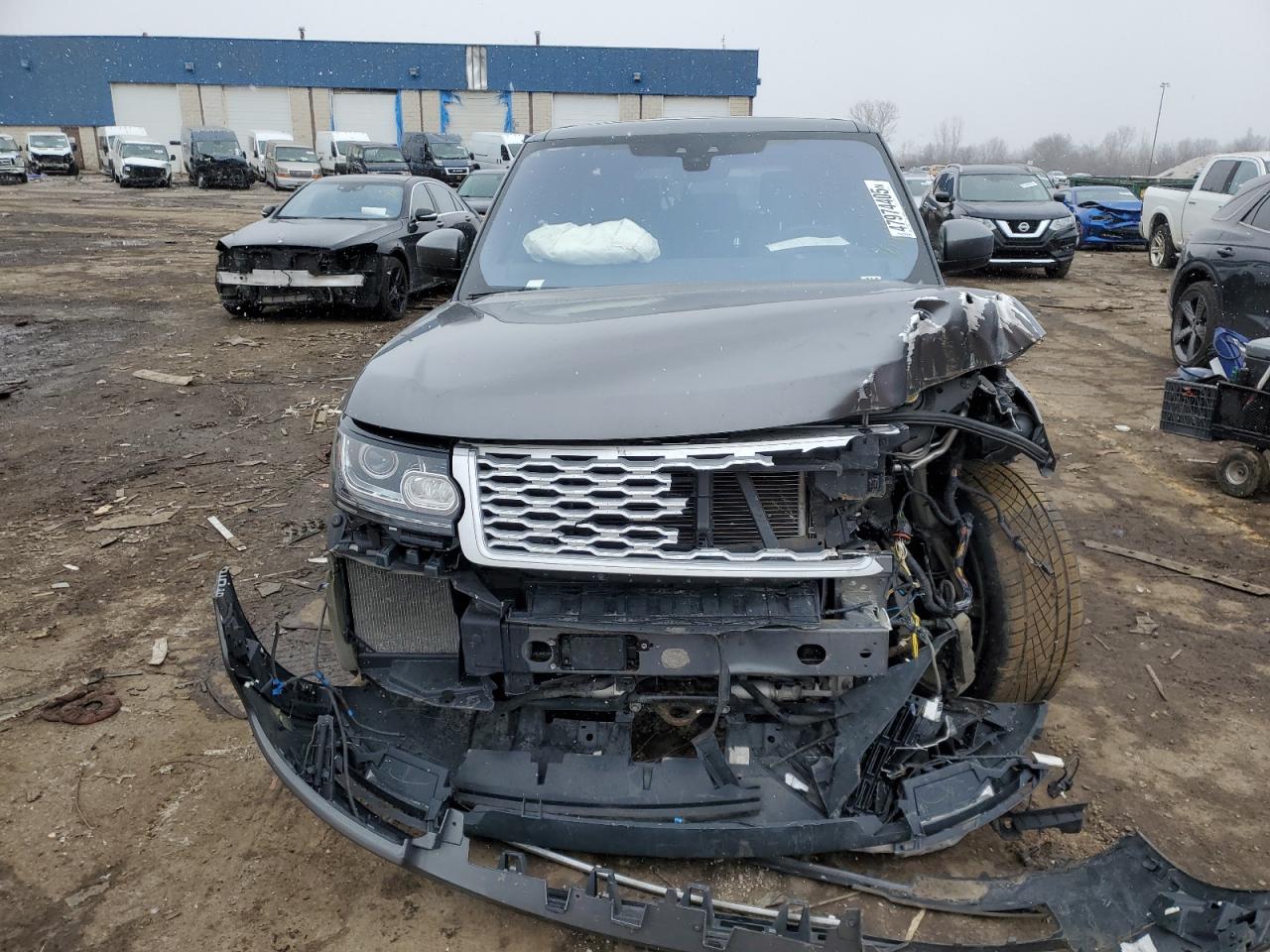 2017 Land Rover Range Rover VIN SALGS2FE9HA335215 Copart auction photo, front end damage thumbnail 5