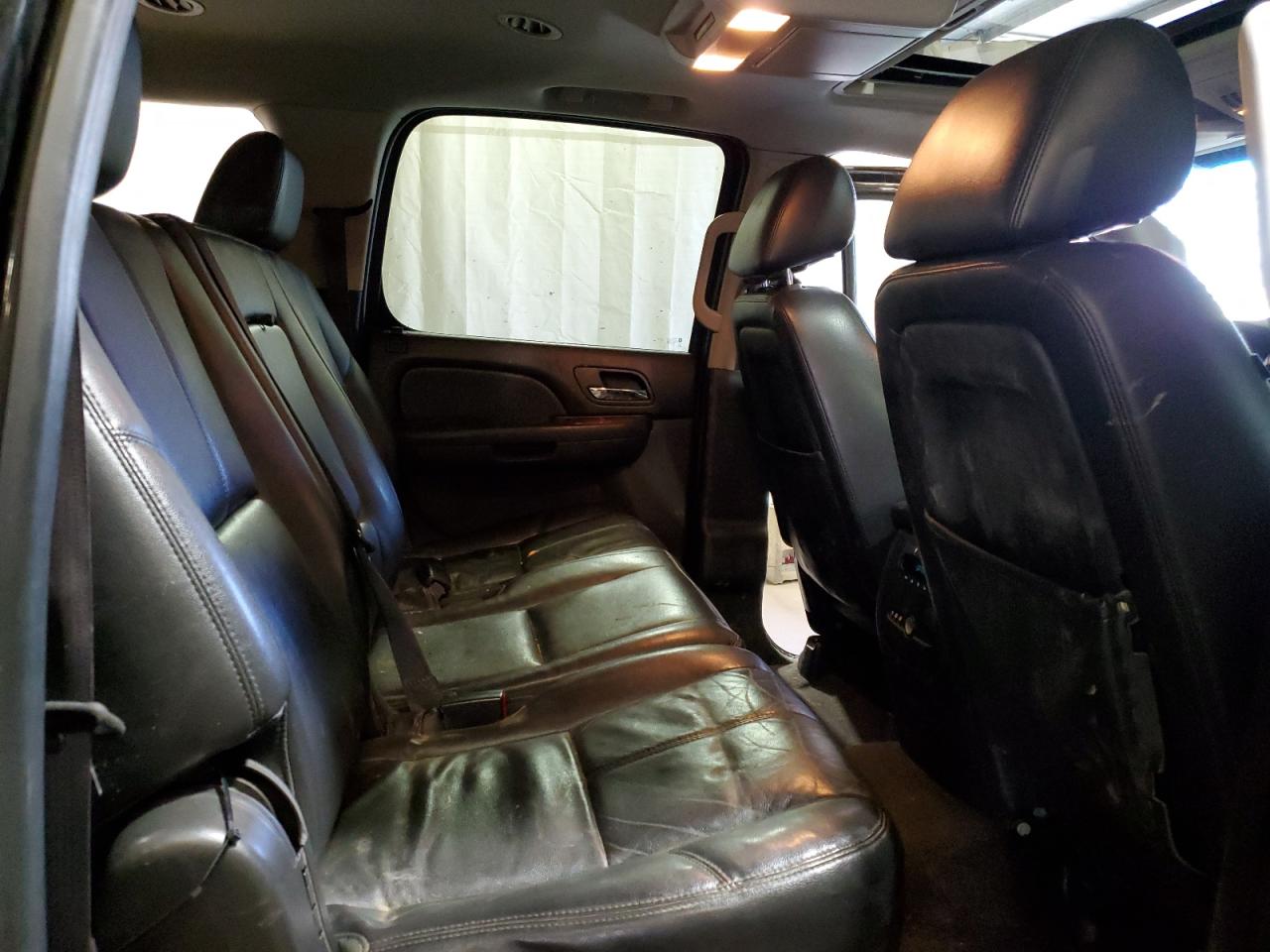 2013 Chevrolet Suburban VIN 1GNSKJE73DR111018 Copart auction photo, all over damage thumbnail 11