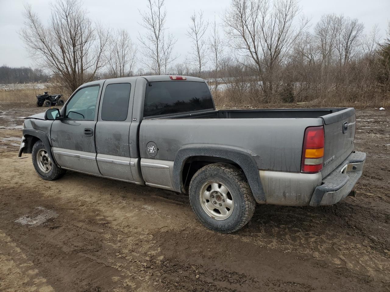 2000 GMC Sierra VIN 2GTEC19T8Y1377921 Copart auction photo, front end damage thumbnail 2