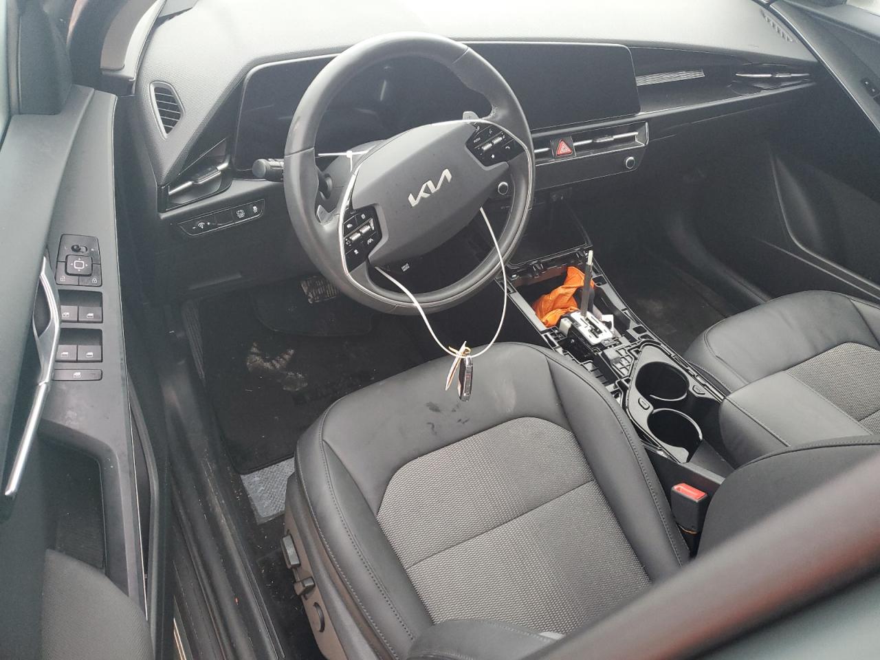 2023 KIA Niro VIN KNDCR3LE9P5117617 Copart auction photo, water/flood damage thumbnail 8