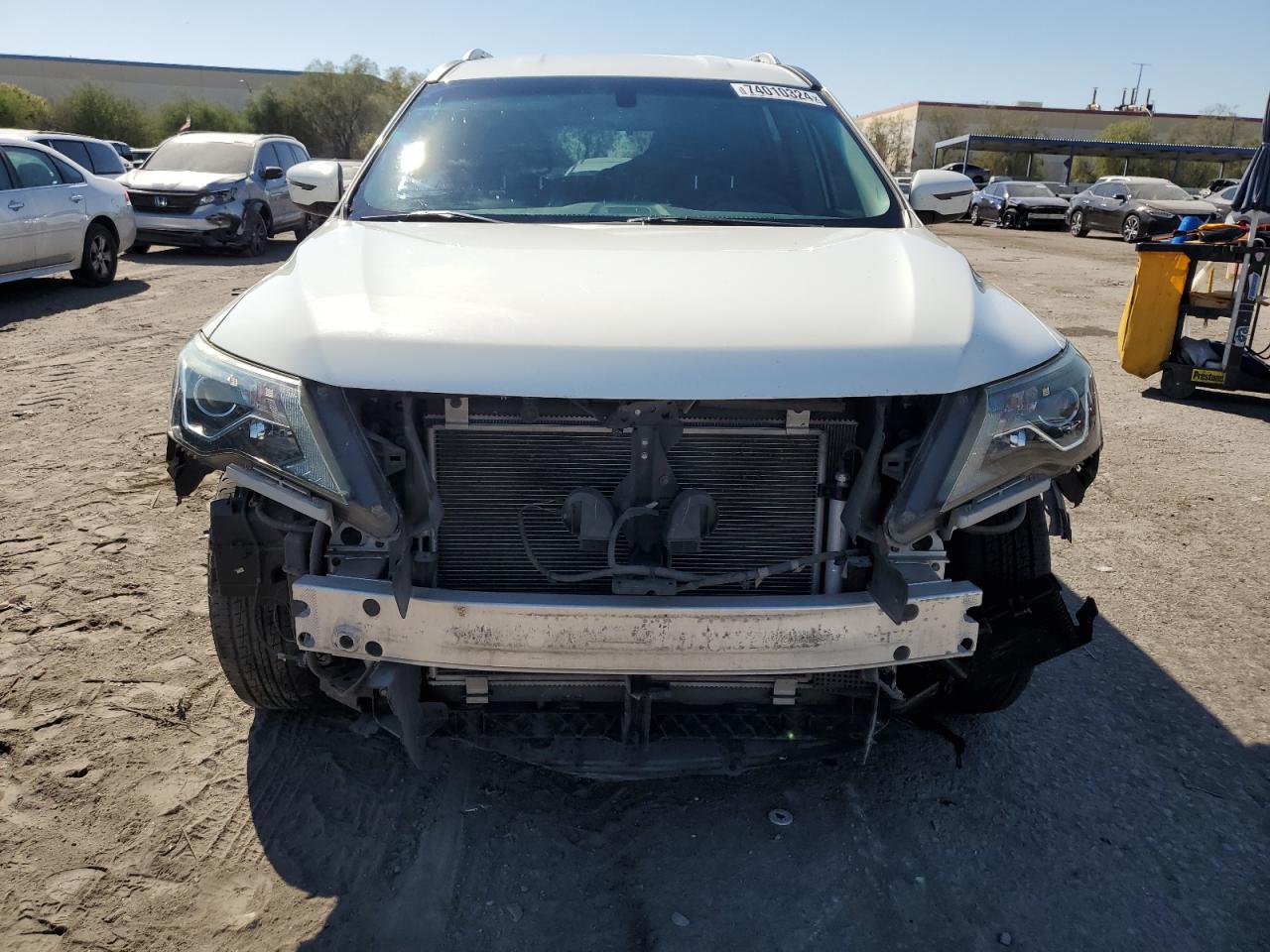 2017 Nissan Pathfinder VIN 5N1DR2MN8HC911403 Copart auction photo, front end / side damage thumbnail 5