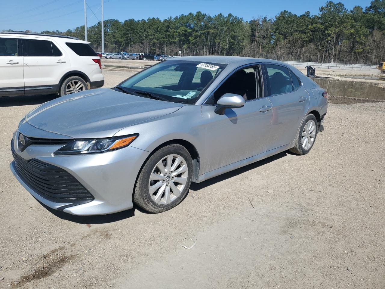 2018 Toyota Camry VIN 4T1B11HKXJU013569