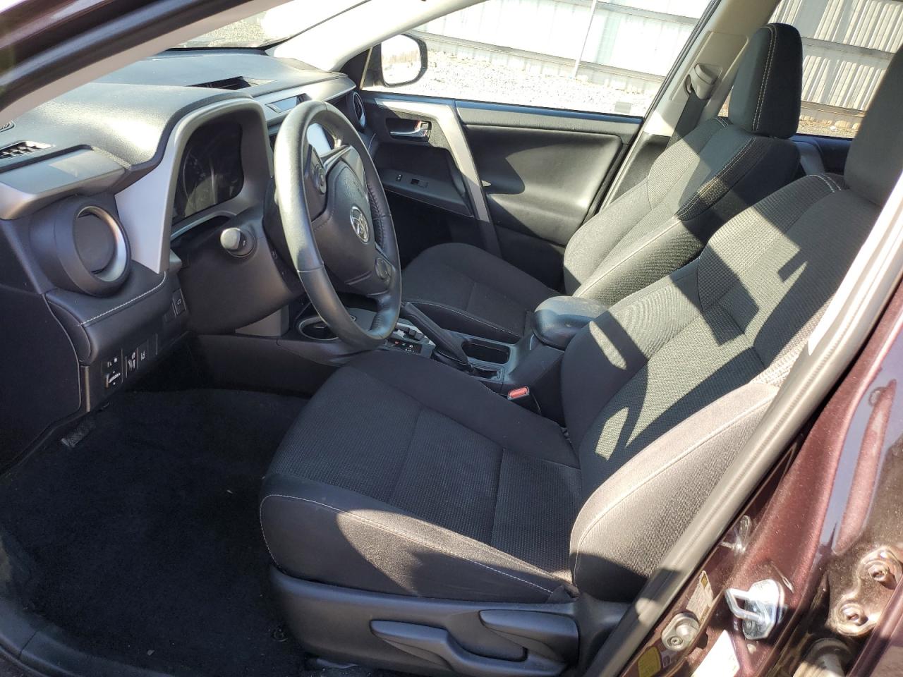 2017 Toyota RAV 4 VIN 2T3WFREV5HW344044 Copart auction photo, rear end / front end damage thumbnail 7