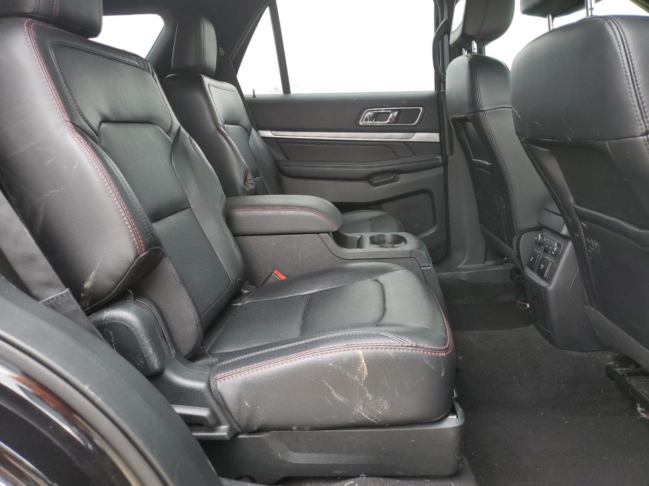 2019 Ford Explorer VIN 1FM5K8GT4KGA83937 Copart auction photo, front end / minor dent/scratches damage thumbnail 11