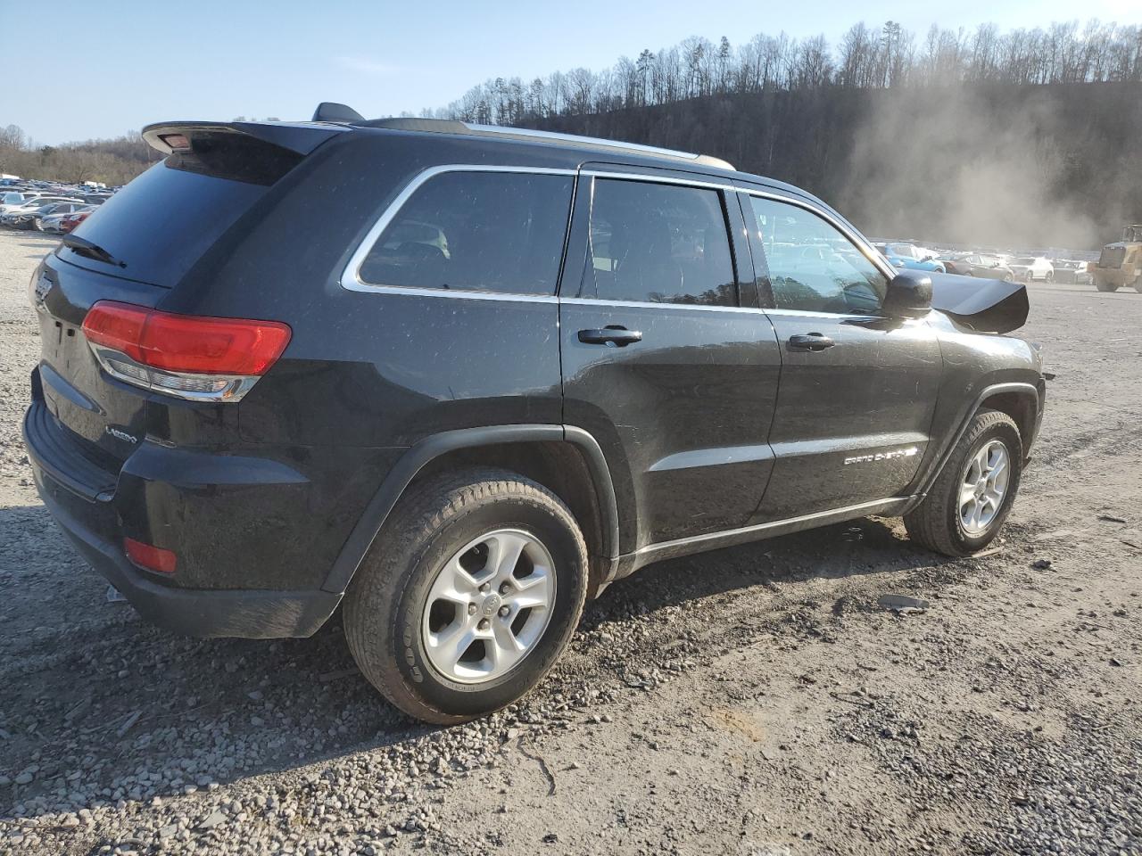 2016 Jeep Grand Cherokee VIN 1C4RJFAG8GC303152 Copart auction photo, front end damage thumbnail 3