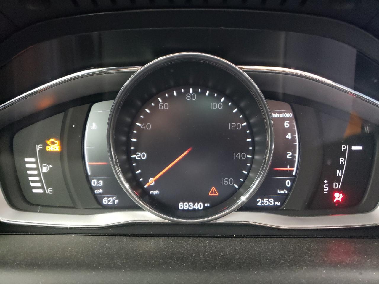 2017 Volvo XC60 VIN YV440MDU0H2194502 Copart auction photo, front end damage thumbnail 9