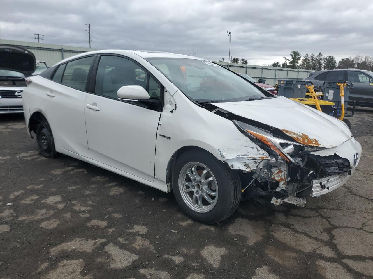 2017 Toyota Prius VIN JTDKARFUXH3049723 Copart auction photo, front end / rear end damage thumbnail 4