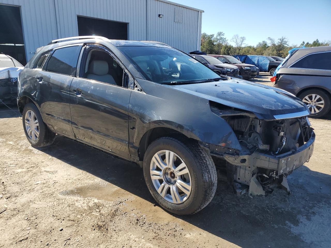 2015 Cadillac SRX VIN 3GYFNBE35FS599208 Copart auction photo, front end damage thumbnail 4