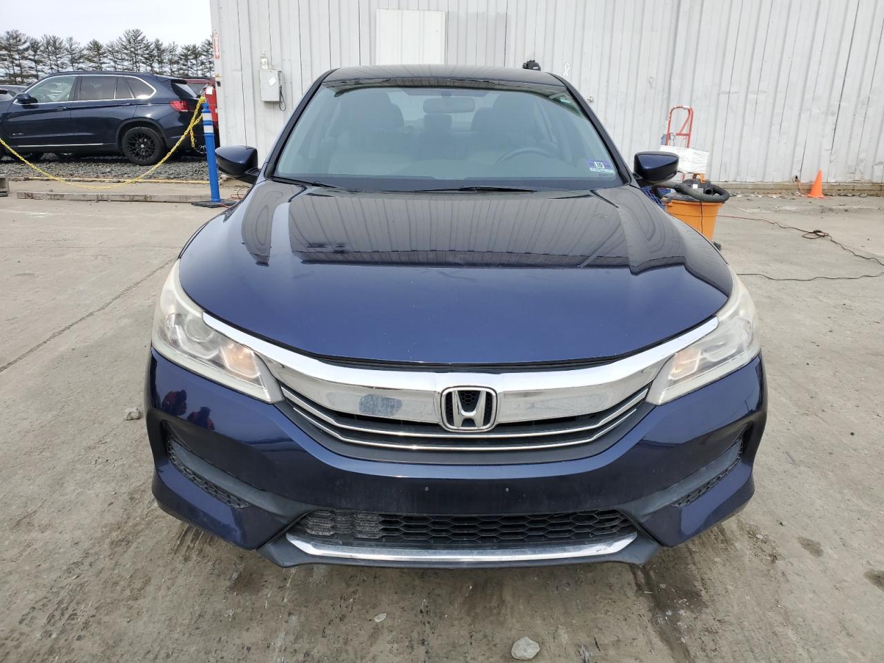 2016 Honda Accord VIN 1HGCR2F31GA128396 Copart auction photo, rear end damage thumbnail 5