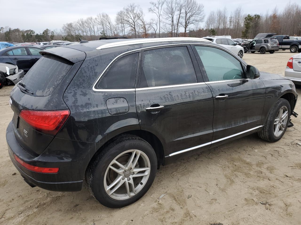2015 Audi Q5 VIN WA1LFAFPXFA072035 Copart auction photo, front end / minor dent/scratches damage thumbnail 3