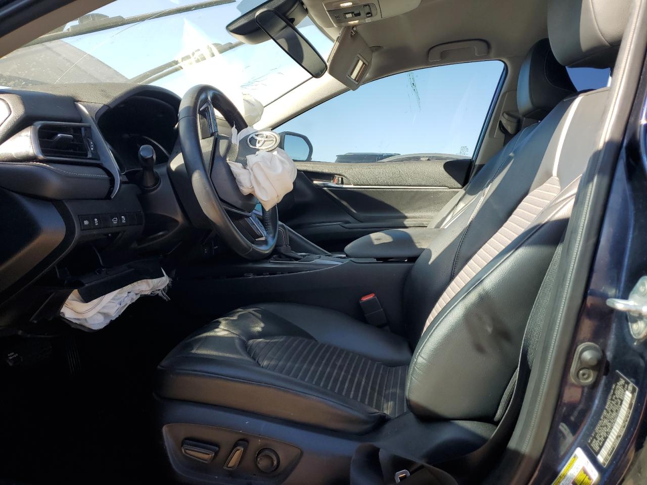 2021 Toyota Camry VIN 4T1G11AK9MU550048 Copart auction photo, front end damage thumbnail 7