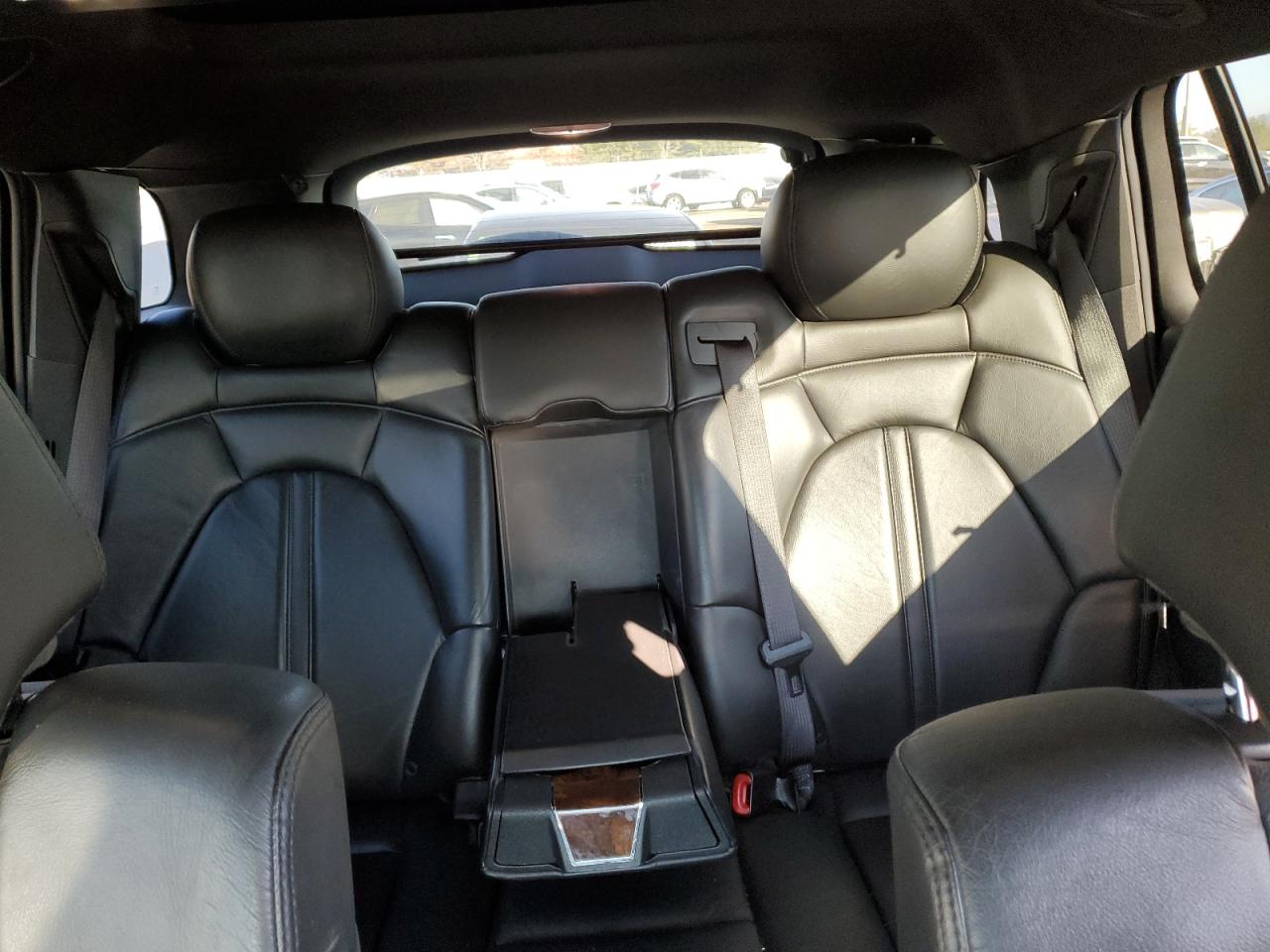 2017 Lincoln MKT VIN 2LMHJ5NK1HBL00907 Copart auction photo, front end / minor dent/scratches damage thumbnail 10