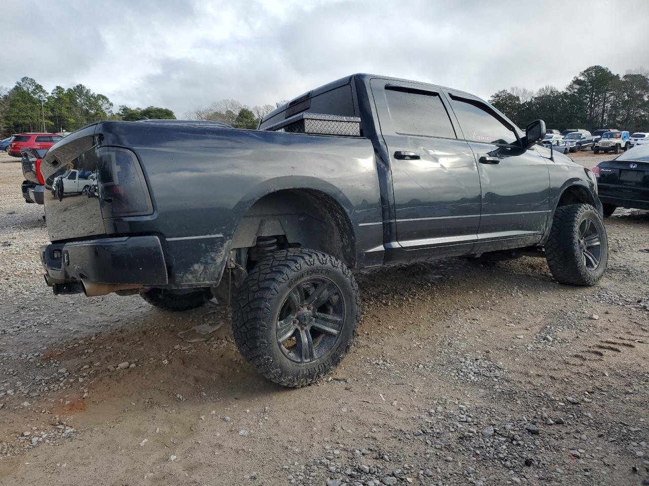 2015 RAM 1500 VIN 1C6RR7MT0FS767863 Copart auction photo, all over damage thumbnail 3