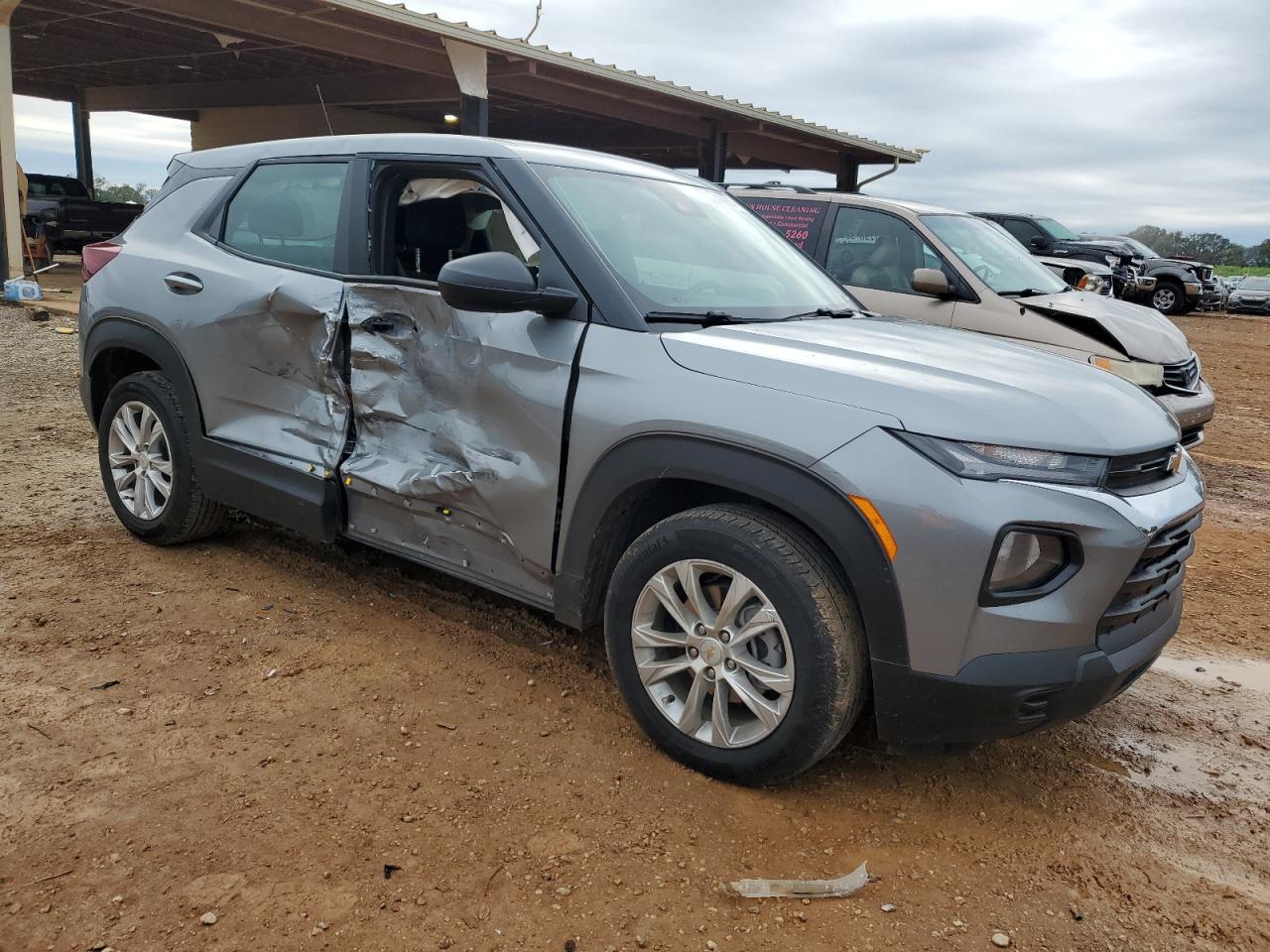 2023 Chevrolet TrailBlazer VIN KL79MMS21PB181753 Copart auction photo, side damage thumbnail 4