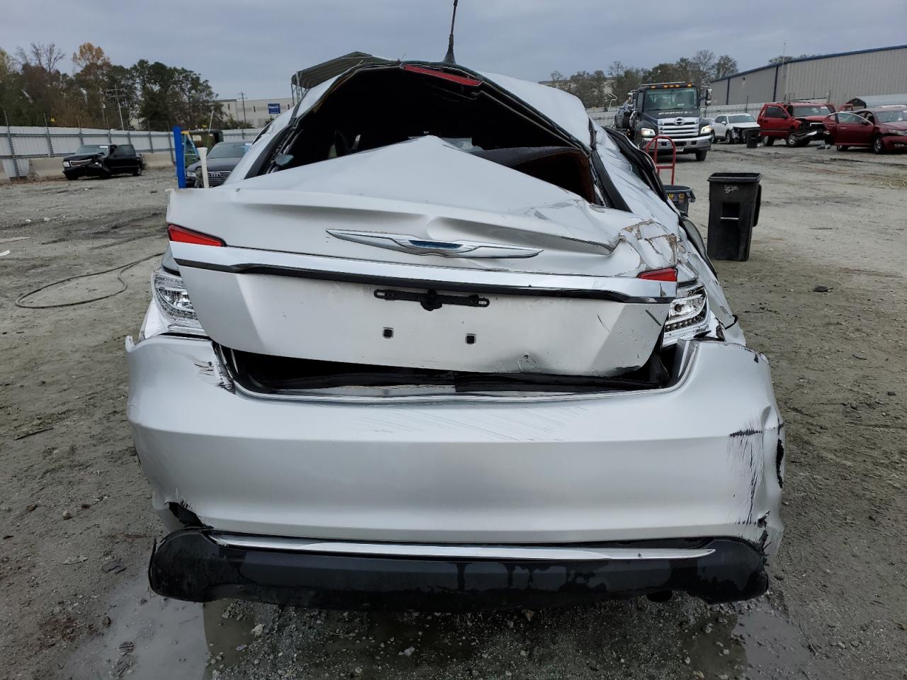 2012 Chrysler 200 VIN 1C3CCBBB4CN171022 Copart auction photo, rollover damage thumbnail 6