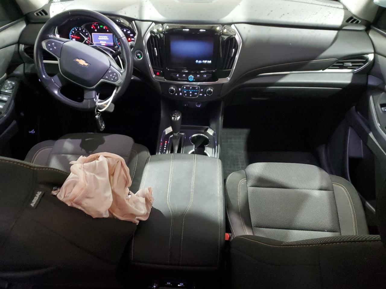 2020 Chevrolet Traverse VIN 1GNEVGKW9LJ281495 Copart auction photo, side / undercarriage damage thumbnail 8