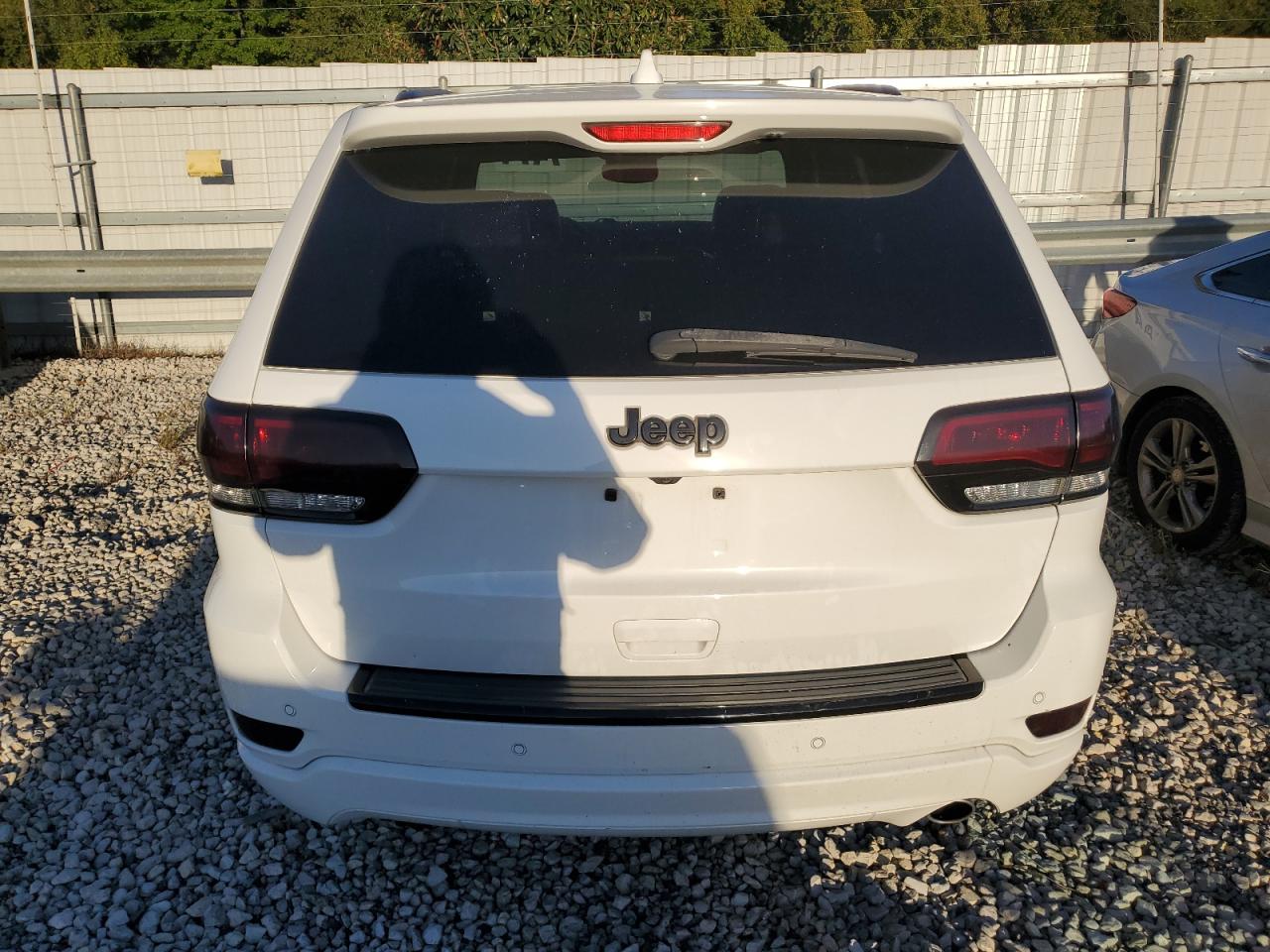 2018 Jeep Grand Cherokee VIN 1C4RJEAG0JC442564 Copart auction photo, front end damage thumbnail 6