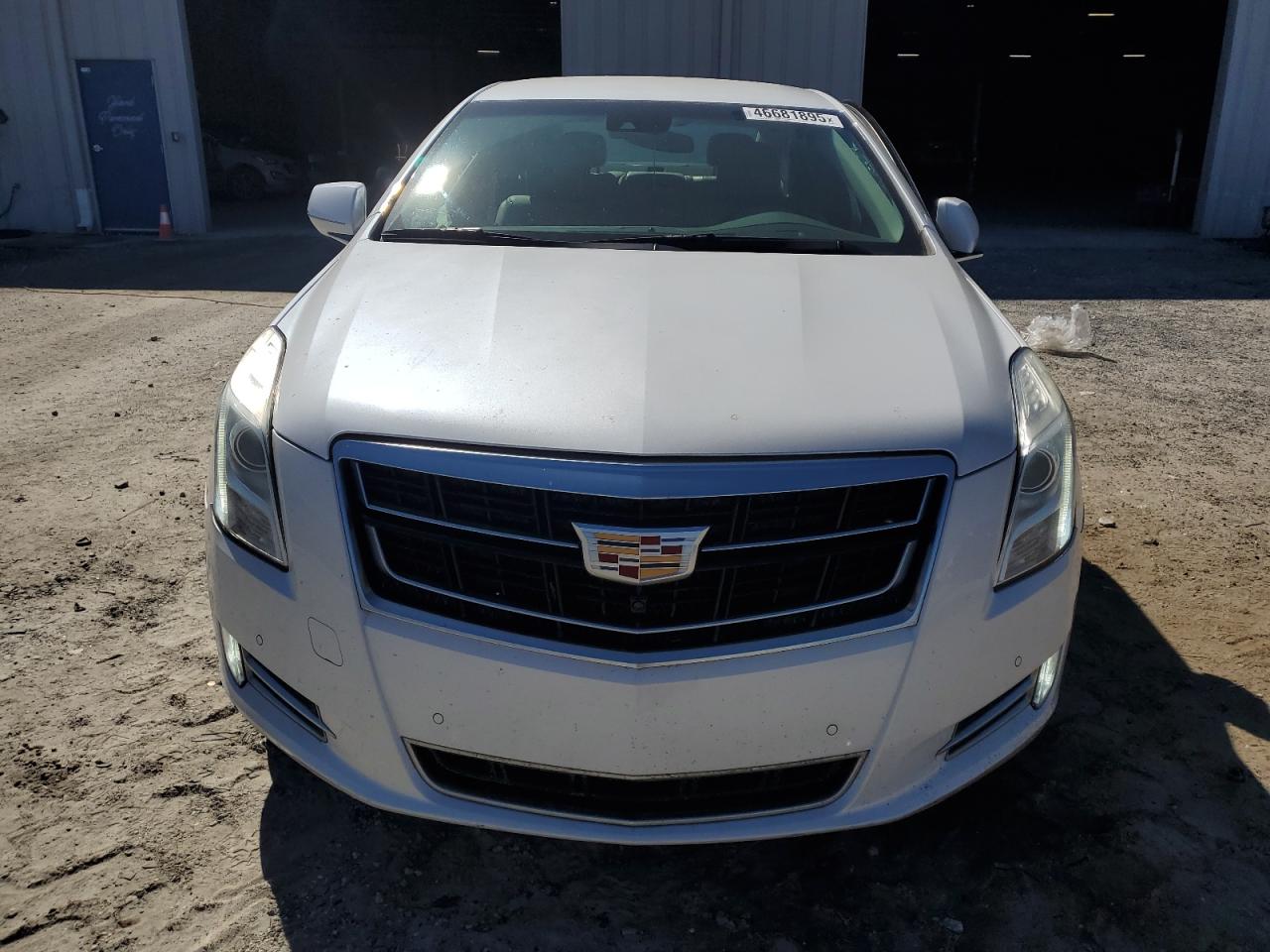 2016 Cadillac XTS VIN 2G61M5S35G9169477 Copart auction photo, side / front end damage thumbnail 5