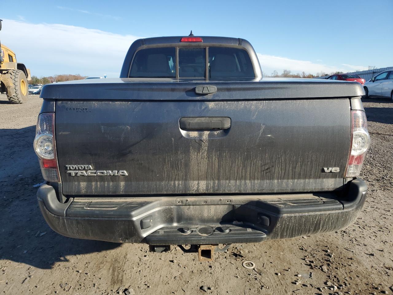 2012 Toyota Tacoma VIN 3TMMU4FNXCM042743 Copart auction photo, front end / minor dent/scratches damage thumbnail 6