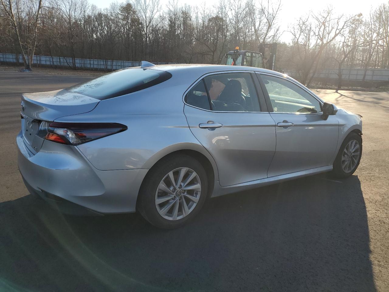 2021 Toyota Camry VIN 4T1C11AK2MU574528 Copart auction photo, front end damage thumbnail 3