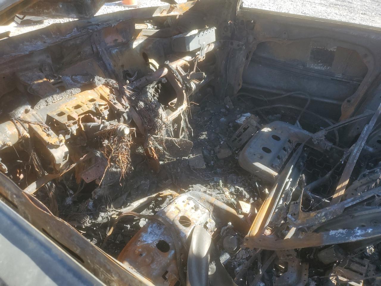 2020 Hyundai Santa Fe VIN 5NMS33AD3LH286918 Copart auction photo, burn damage thumbnail 8