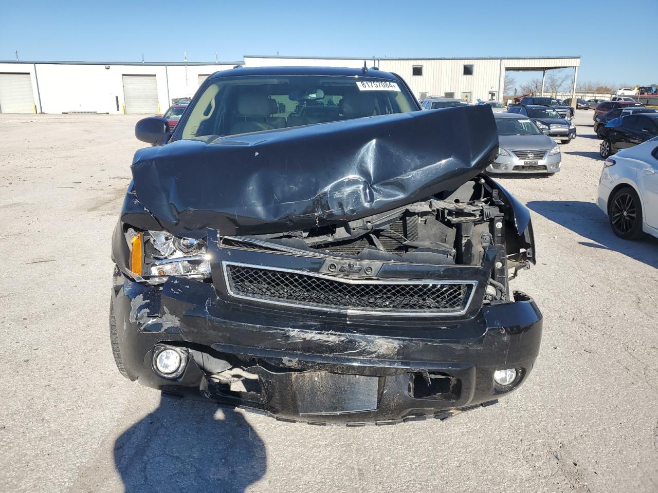 2010 Chevrolet Tahoe VIN 1GNUKBE06AR255336 Copart auction photo, front end / side damage thumbnail 5