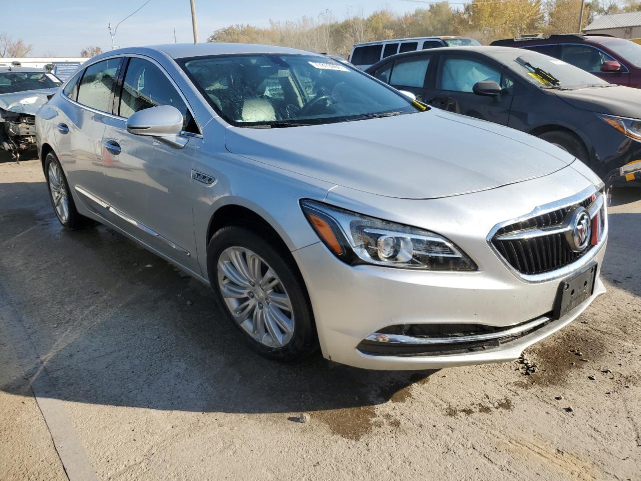 2018 Buick LaCrosse VIN 1G4ZP5SZ0JU130720 Copart auction photo, top/roof / undercarriage damage thumbnail 4