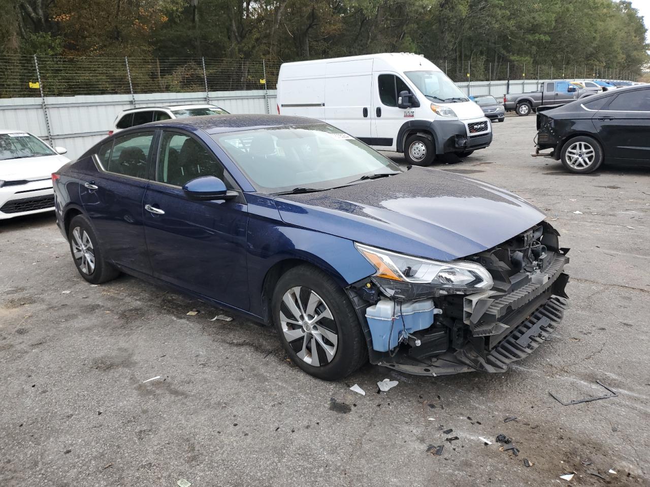 2020 Nissan Altima VIN 1N4BL4BV2LC154587 Copart auction photo, front end / side damage thumbnail 4
