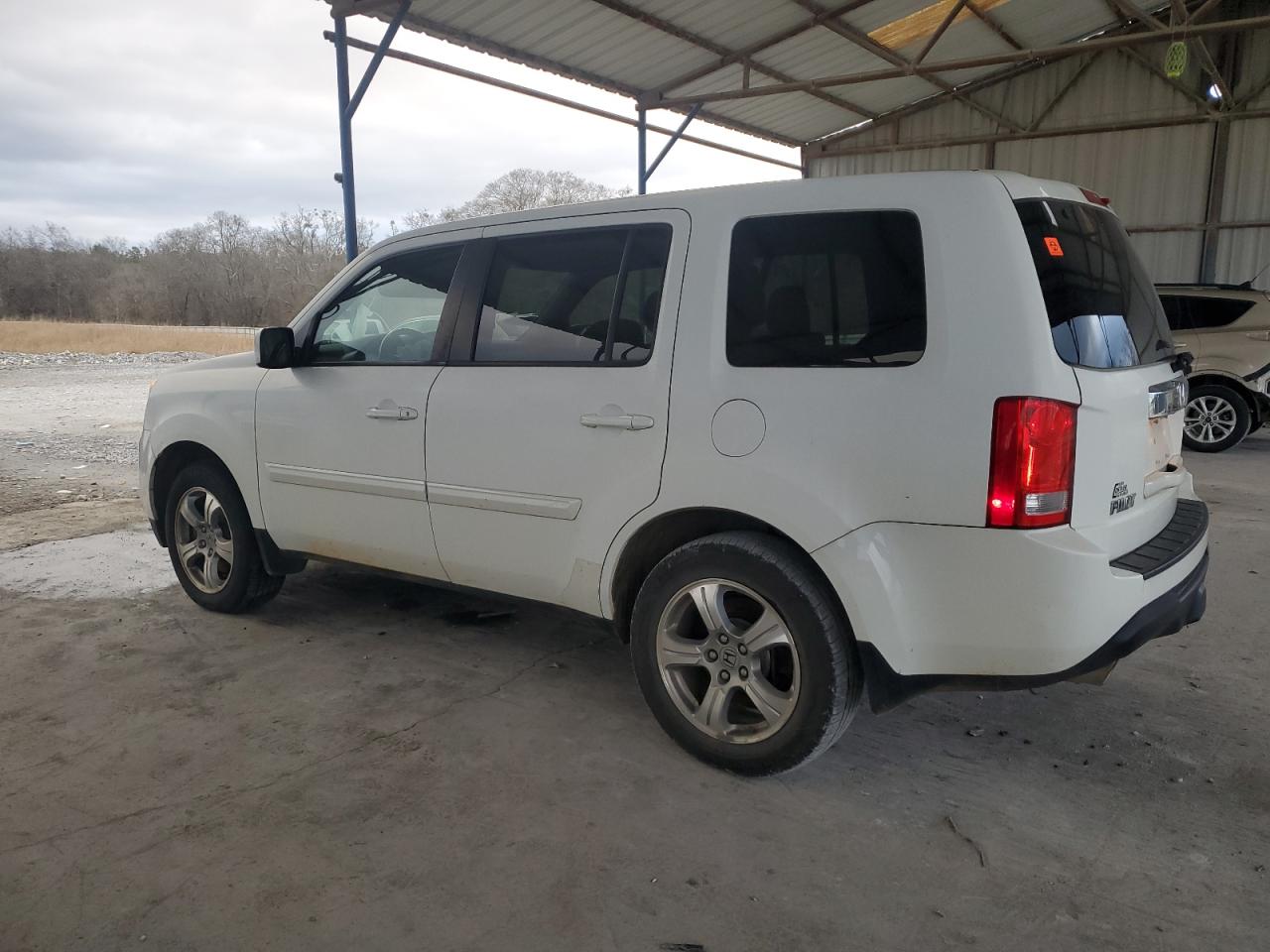 2015 Honda Pilot VIN 5FNYF3H54FB008051 Copart auction photo, front end / minor dent/scratches damage thumbnail 2