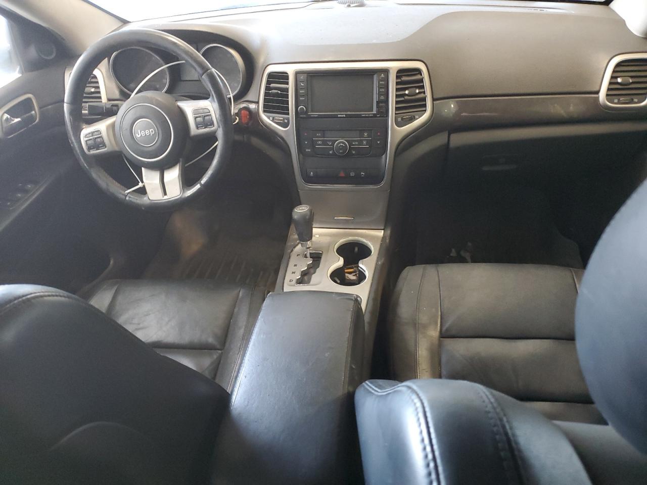 2012 Jeep Grand Cherokee VIN 1C4RJFAG4CC203401 Copart auction photo, burn - interior damage thumbnail 8