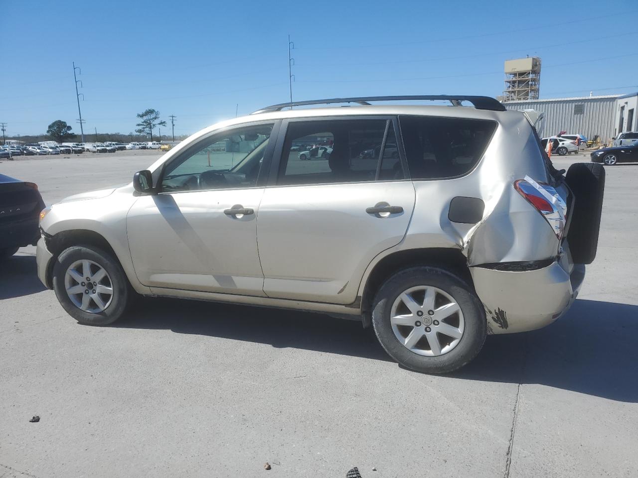 2007 Toyota RAV 4 VIN JTMZD33V076037917 Copart auction photo, rear end damage thumbnail 2