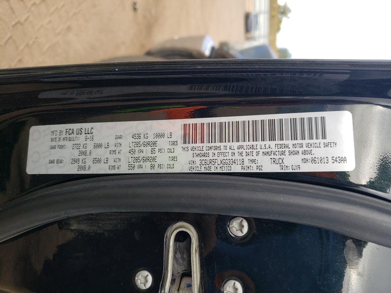 2016 RAM 2500 VIN 3C6UR5FLXGG334118 Copart auction photo, front end damage thumbnail 14