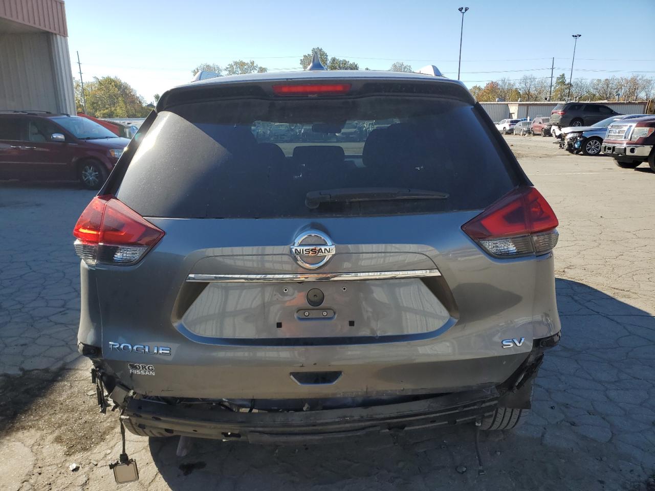 2019 Nissan Rogue VIN JN8AT2MT4KW256724 Copart auction photo, front end / rear end damage thumbnail 6