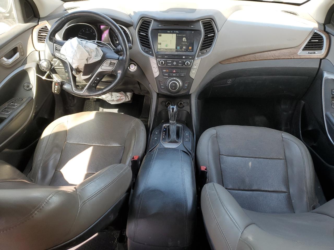 2018 Hyundai Santa Fe VIN 5XYZUDLB5JG563783 Copart auction photo, front end / mechanical damage thumbnail 8