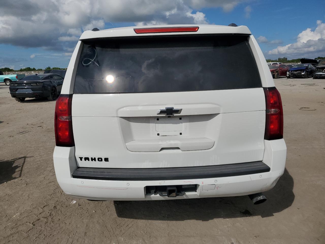 2016 Chevrolet Tahoe VIN 1GNSCAKC4GR461633 Copart auction photo, front end damage thumbnail 6