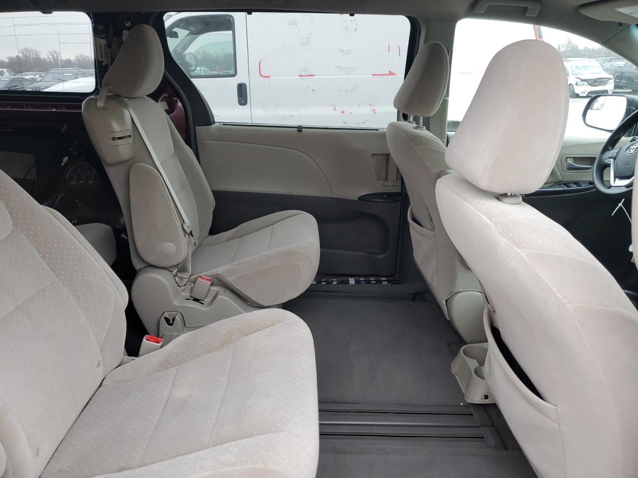2015 Toyota Sienna VIN 5TDKK3DC4FS571263 Copart auction photo, rear end damage thumbnail 11