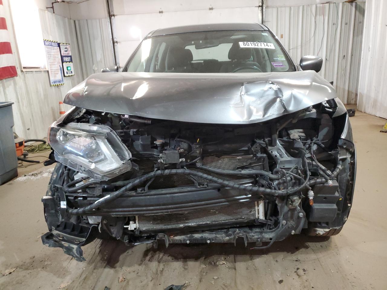 2018 Nissan Rogue VIN JN8AT2MV8JW314138 Copart auction photo, front end / minor dent/scratches damage thumbnail 5