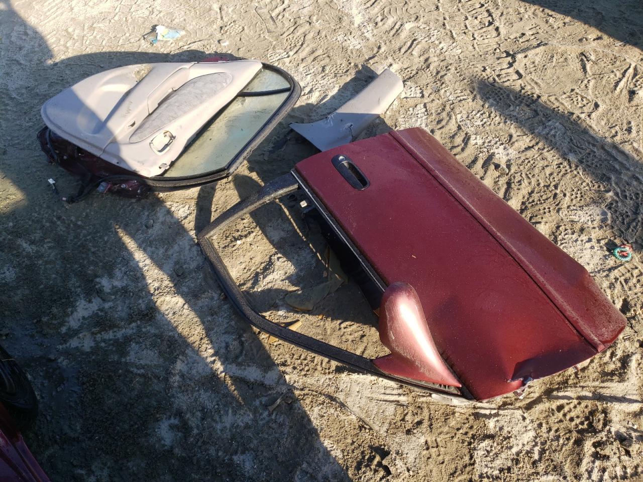 1998 Toyota Corolla VIN 1NXBR18E8WZ101644 Copart auction photo, rollover / all over damage thumbnail 12