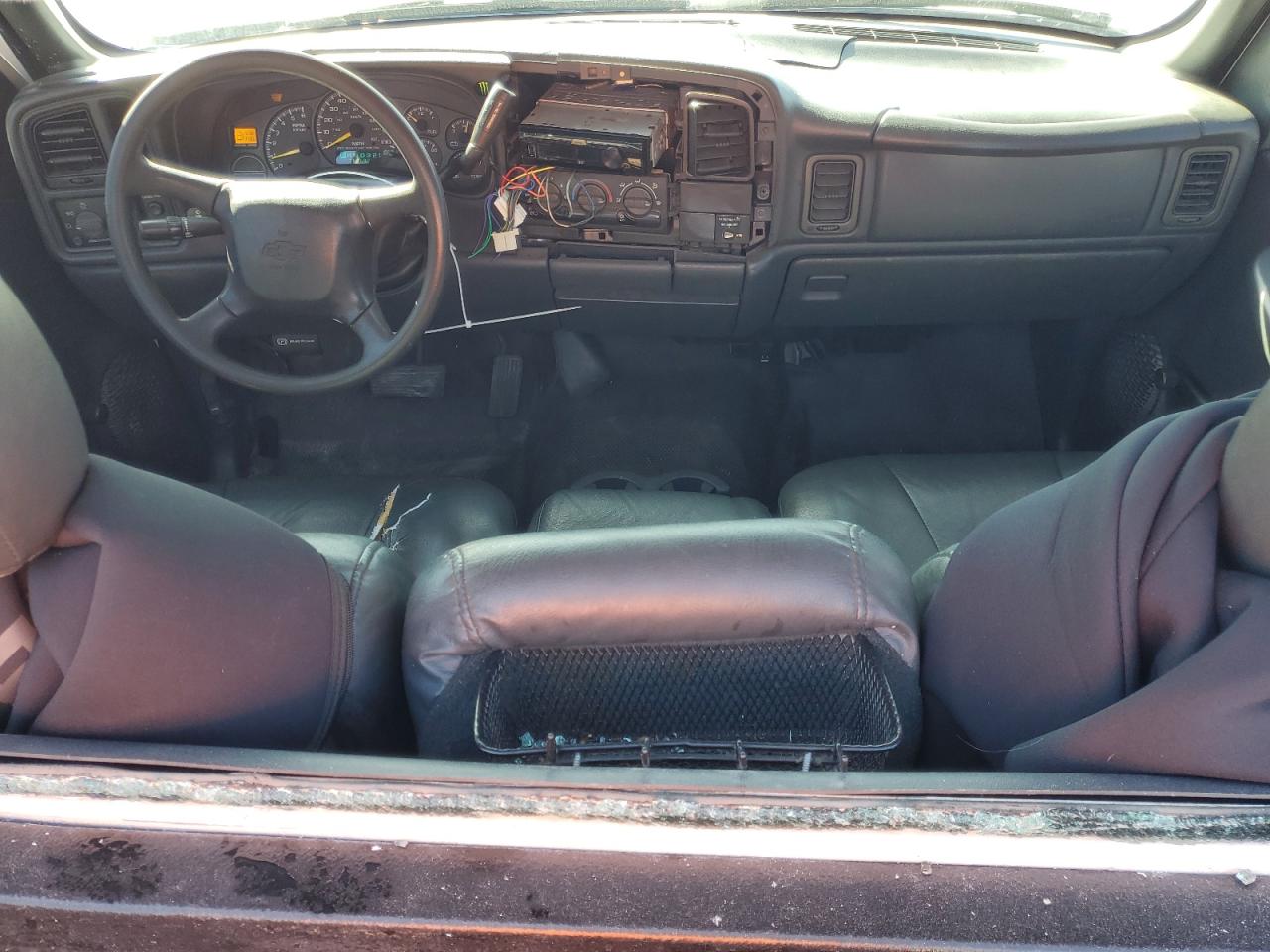 2001 Chevrolet Silverado VIN 1GCEC14W61Z180471 Copart auction photo, all over damage thumbnail 8
