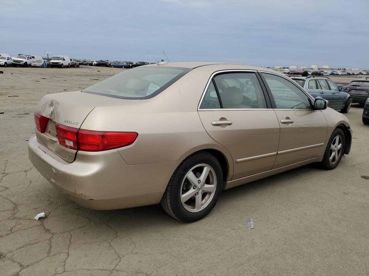 2005 Honda Accord VIN 1HGCM56805A128219 Copart auction photo, all over damage thumbnail 3