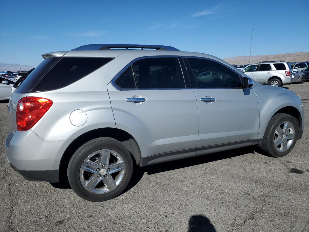 2015 Chevrolet Equinox VIN 2GNALDEK9F6320020 Copart auction photo, front end damage thumbnail 3