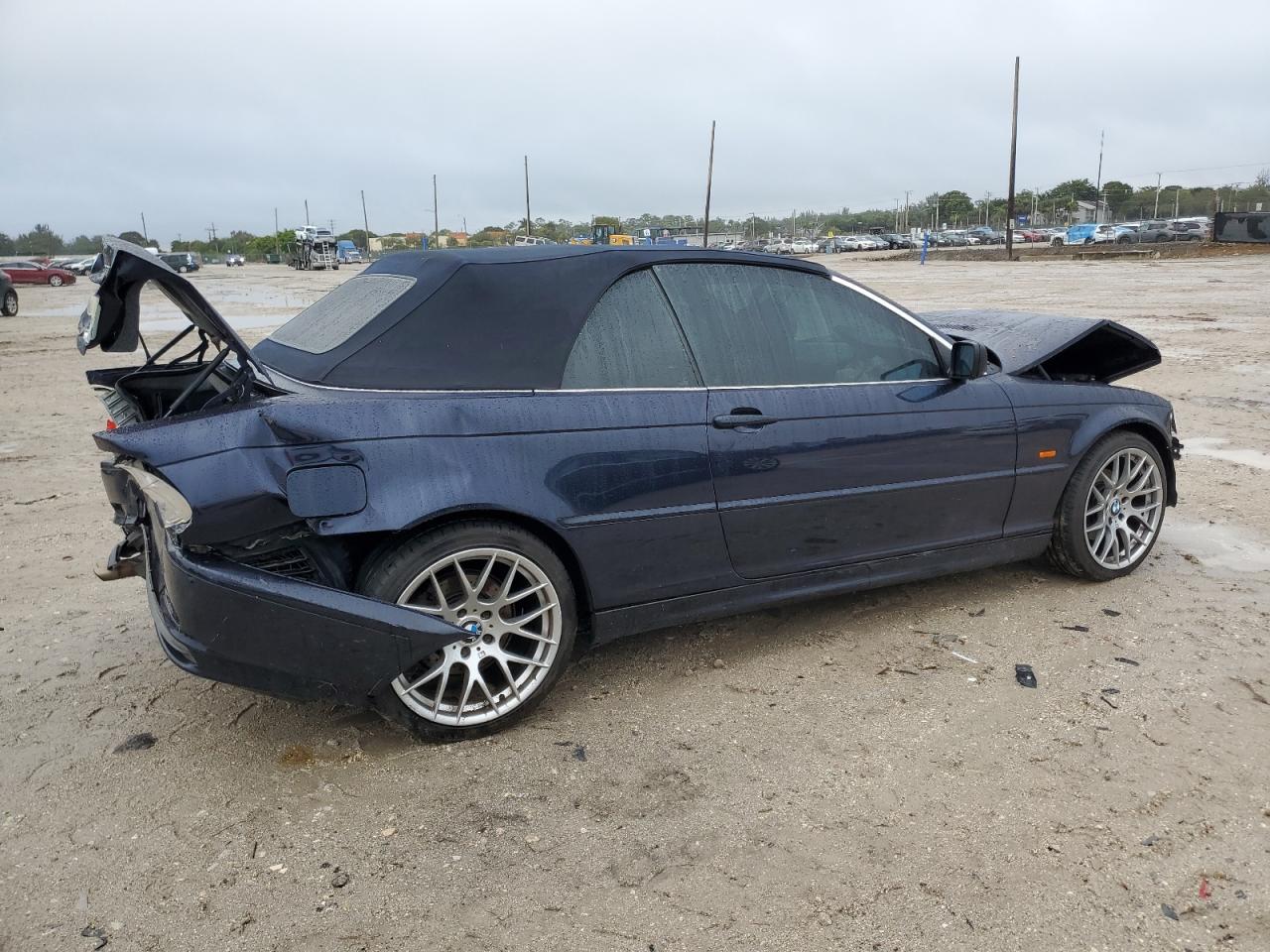 2001 BMW 3er VIN WBABS33441JY51892 Copart auction photo, front end / rear end damage thumbnail 3