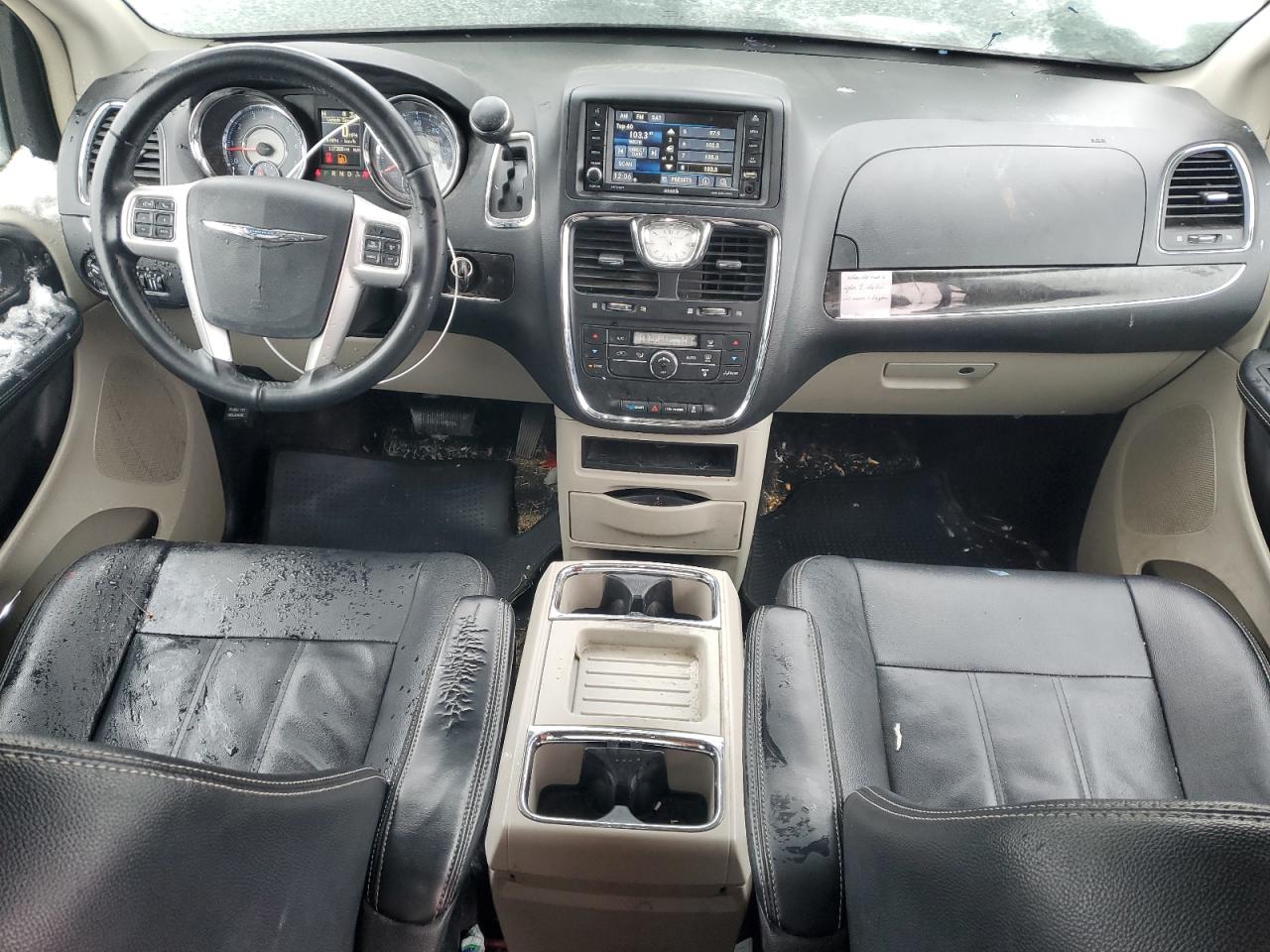 2016 Chrysler Town & Country VIN 2C4RC1BG1GR282180 Copart auction photo, front end / side damage thumbnail 8