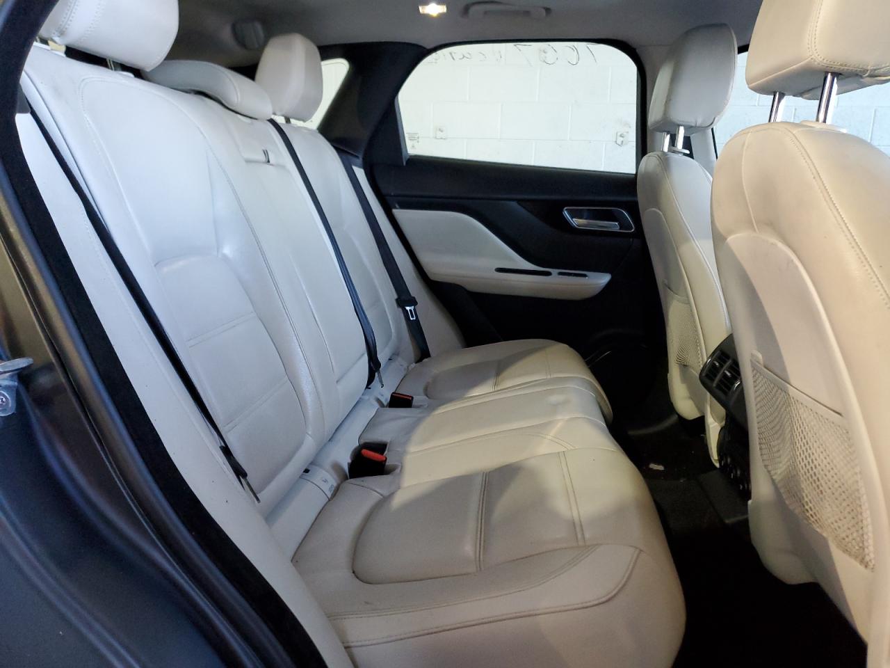 2020 Jaguar F-Pace VIN SADCK2GX4LA640463 Copart auction photo, front end damage thumbnail 11