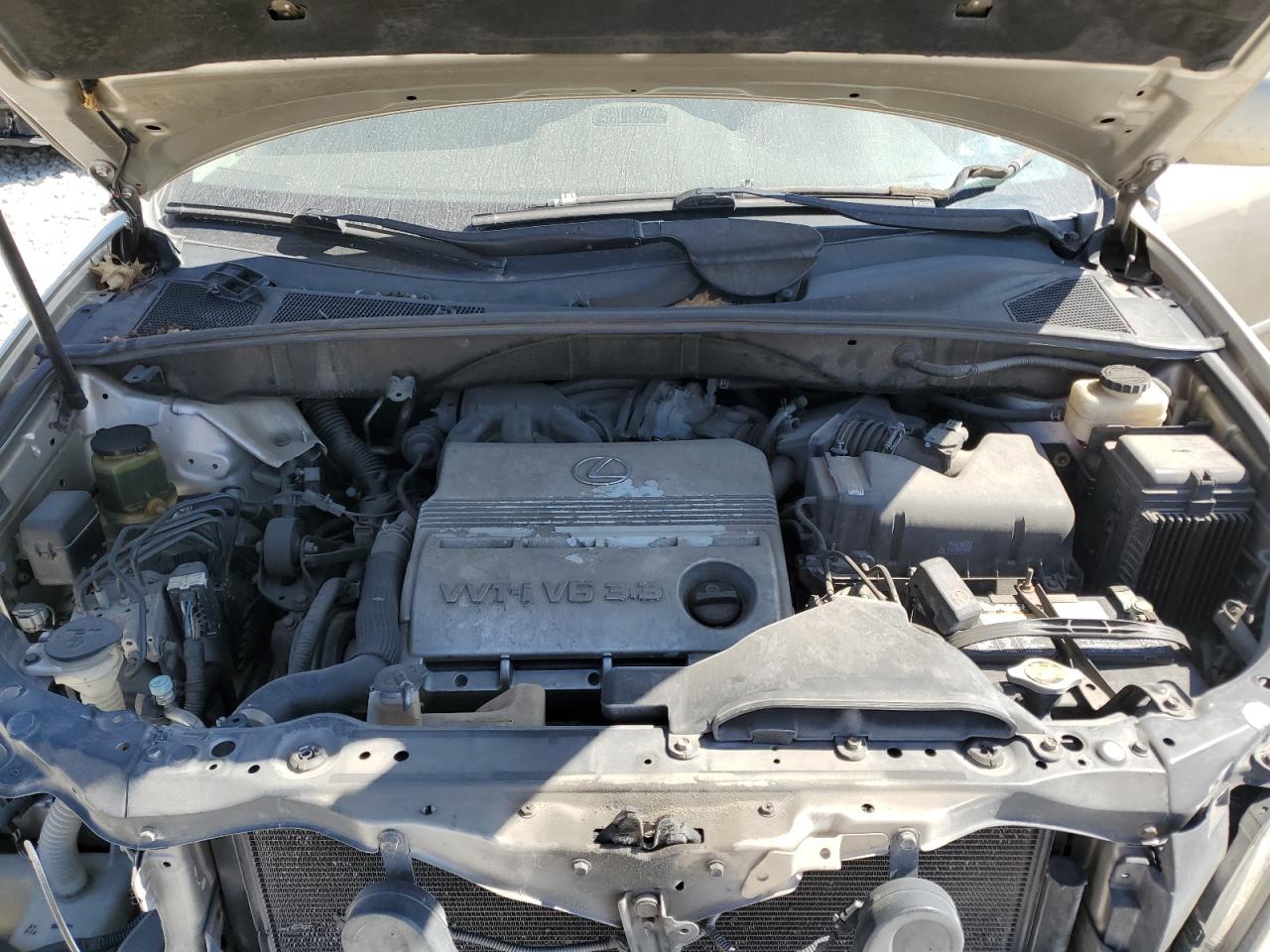 2005 Lexus RX VIN 2T2HA31U35C045901 Copart auction photo, front end damage thumbnail 12